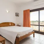 De Santa Eulalia - البوفيرا