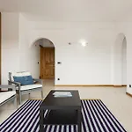 فيلة De Santa Eulalia -