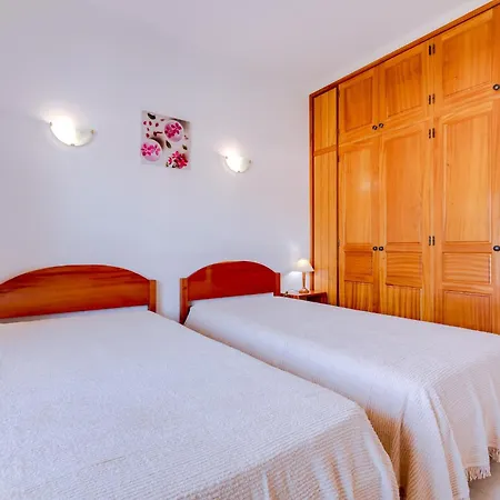 De Santa Eulalia - Villa