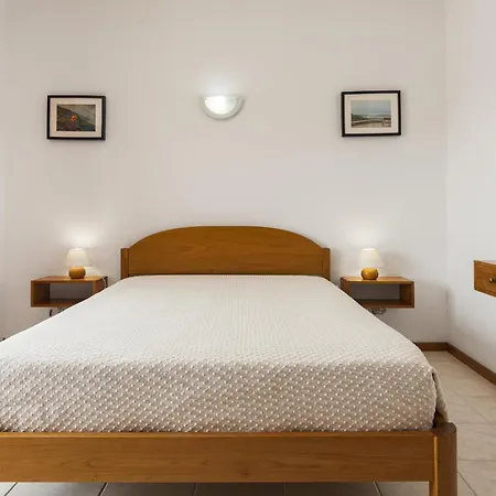 Villa De Santa Eulália -