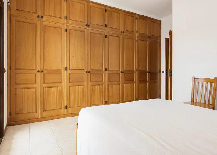 De Santa Eulalia - Villa *